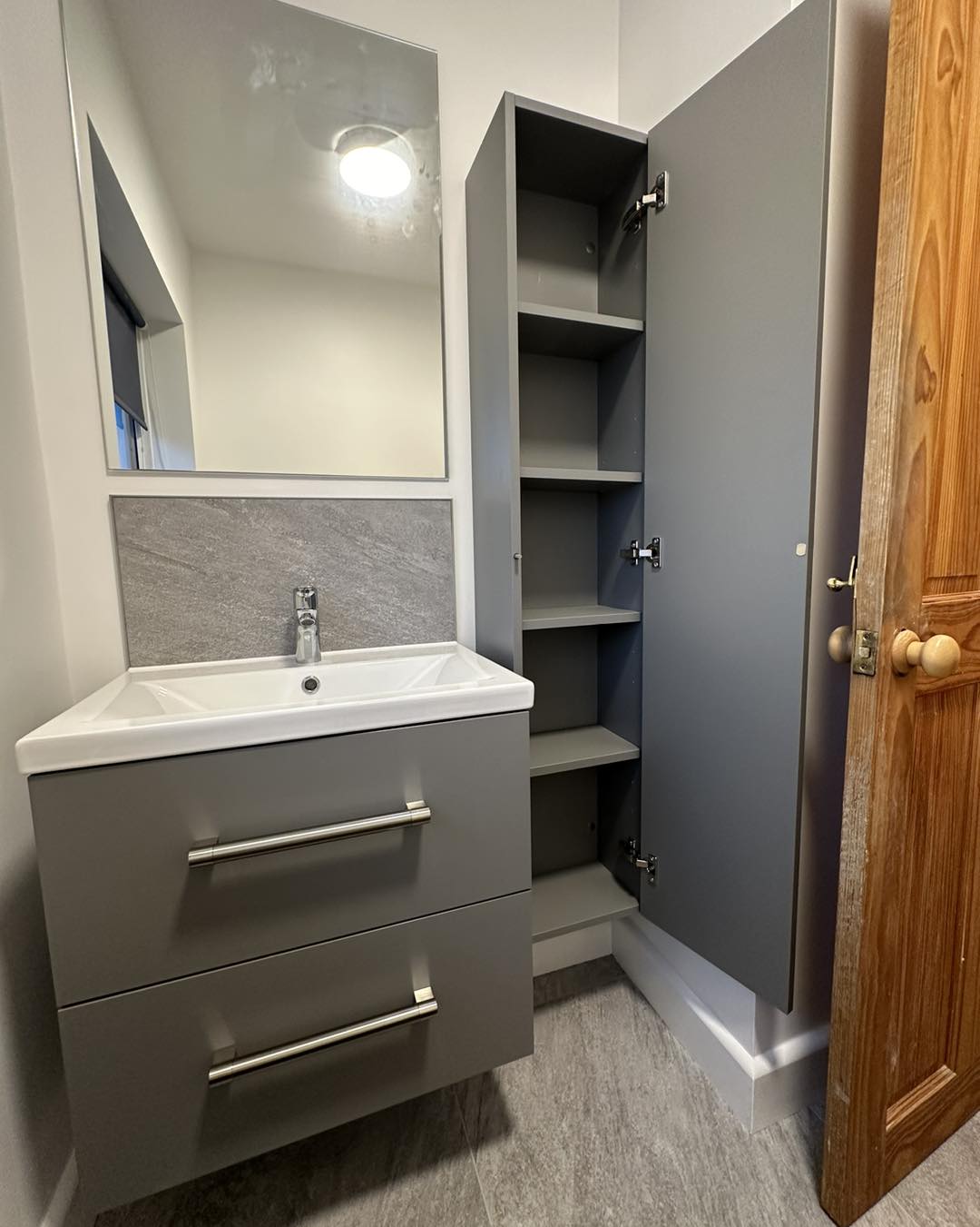 storage unit in a small bathroom